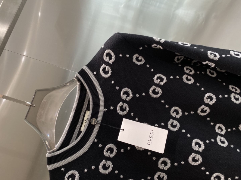 Gvc*1 sweaters